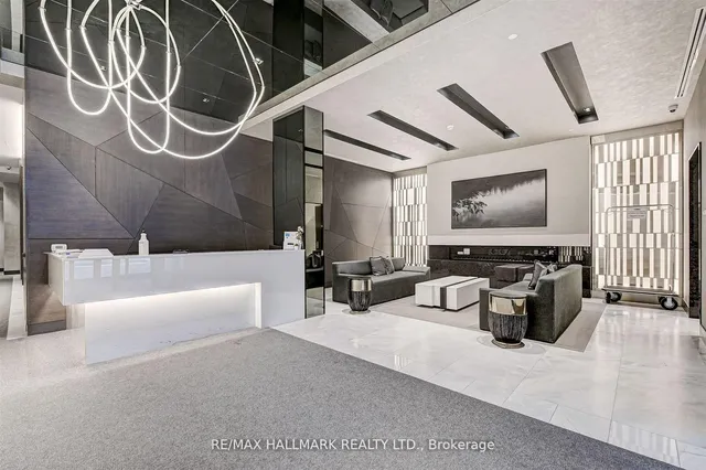 Additional image 6 of 609 Avenue Rd Unit 904