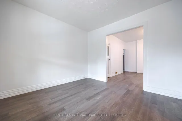 Additional image 3 of 81 Clinton St