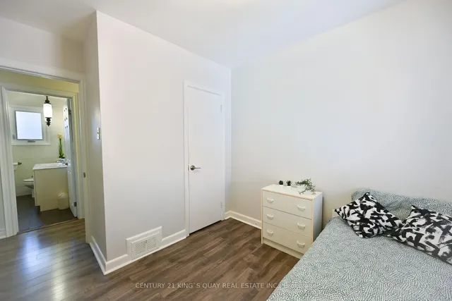 Additional image 12 of 1027 Willowdale Ave