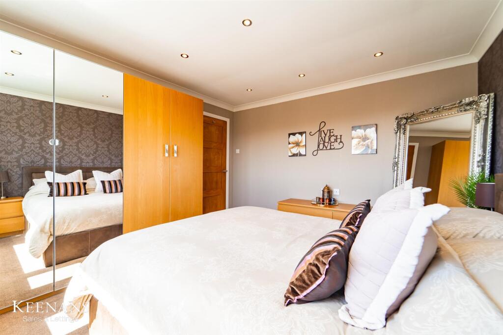 Additional image 36 of Windsor Close, Read