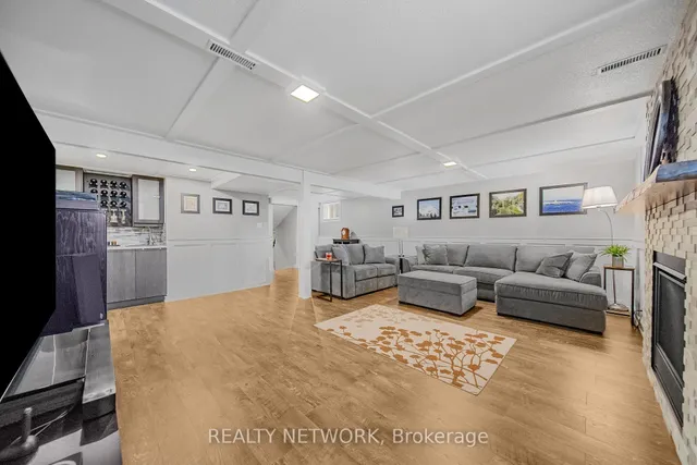 Additional image 33 of 320 East 24th St