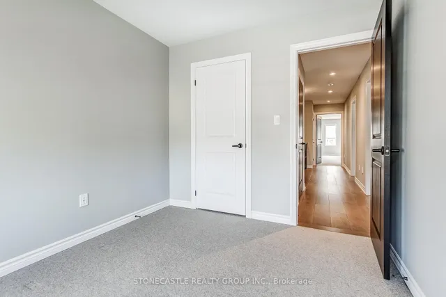 Additional image 26 of 526 Beam Crt