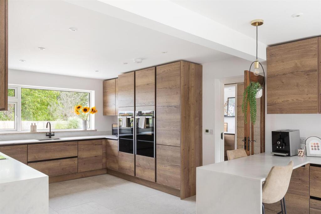 Additional image 6 of Closworth, Yeovil