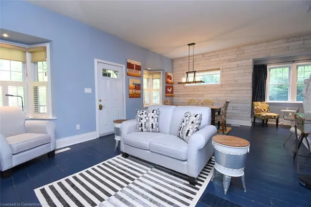 Additional image 11 of 662 Old Dundas Rd