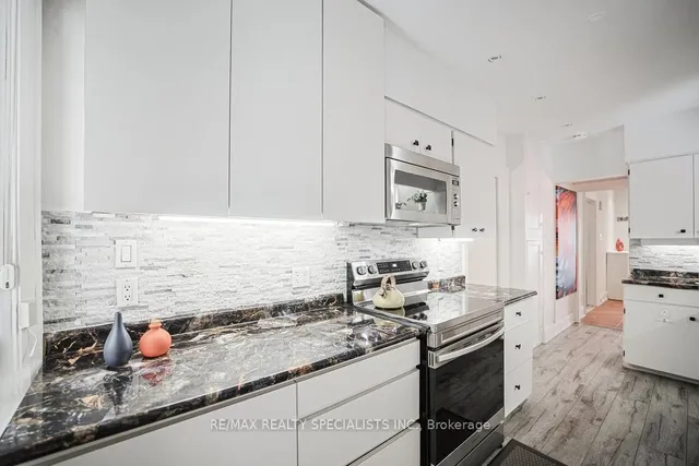 Additional image 31 of 123 Colin Ave