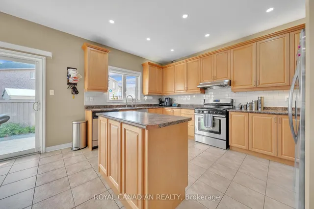 Additional image 18 of 16 Redearth Gate