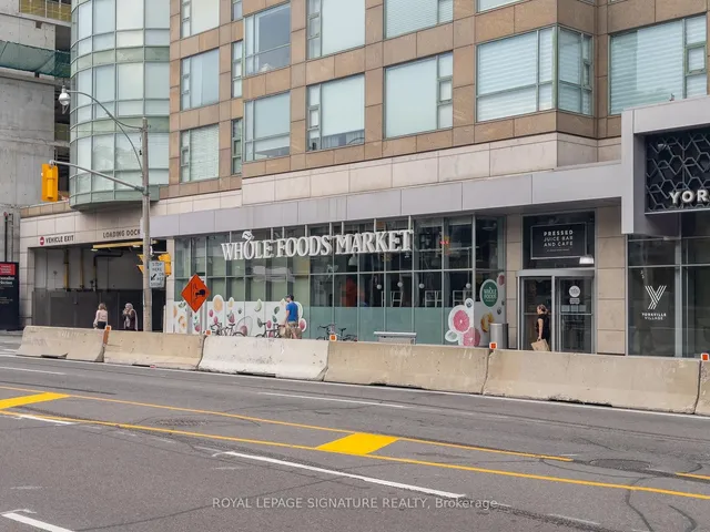 Additional image 30 of 155 Yorkville Ave Unit 2706