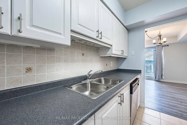 Additional image 16 of 2088 Lawrence Ave Unit 1007