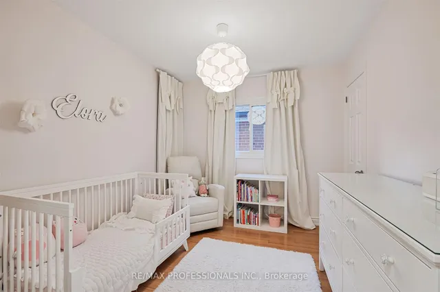 Additional image 28 of 53 Tilden Cres