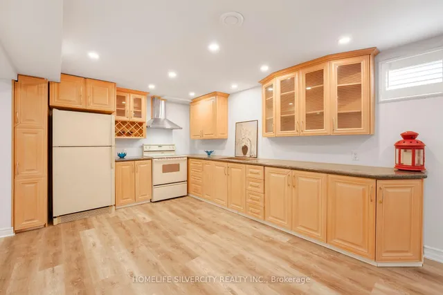 Additional image 34 of 16 Pacific Lane