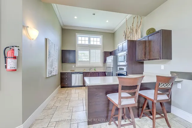 Additional image 38 of 1370 Main St Unit 312