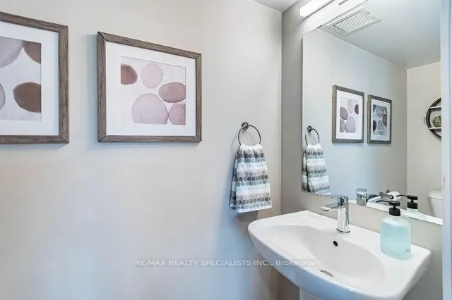 Additional image 20 of 1137 Cooke Blvd Unit 202