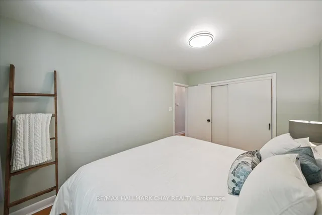 Additional image 20 of 93 Clonmore Dr