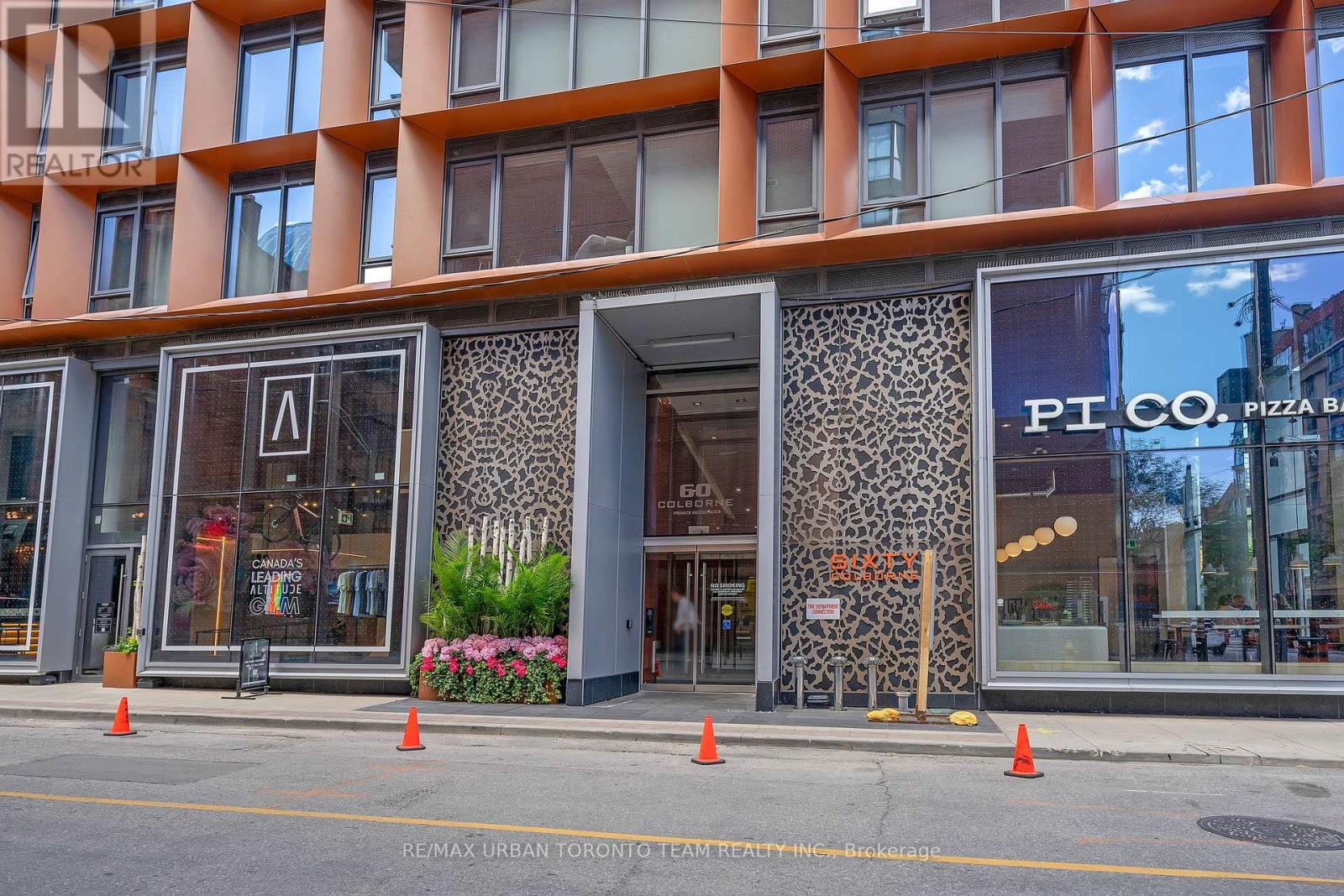 Property image for 515 - 60 COLBORNE STREET|Toronto (Church-Yonge Corridor), Ontario M5B2B7