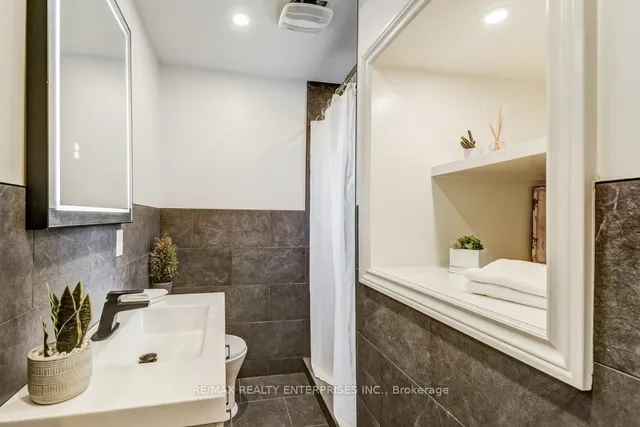 Additional image 21 of 1039.5 Cannon St