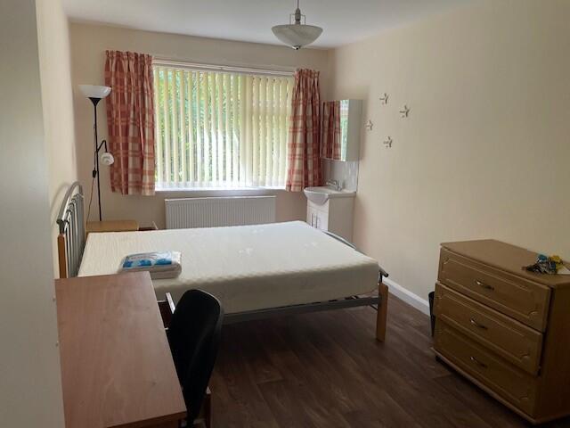 Additional image 2 of Yeovil