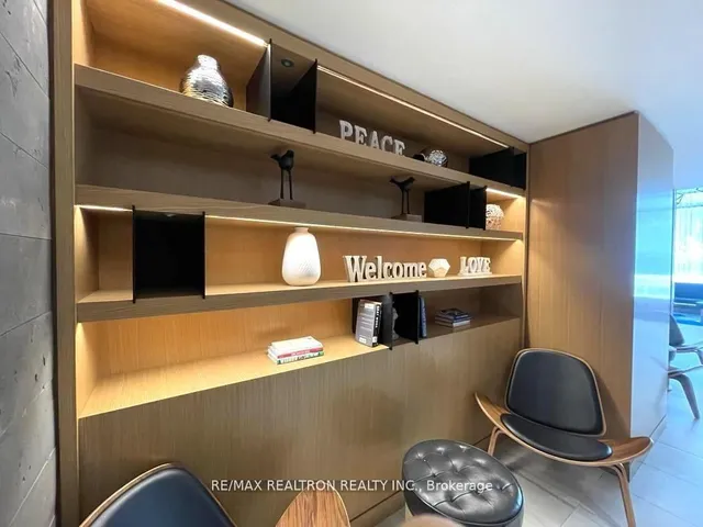 Additional image 3 of 120 Parliament St Unit 1513