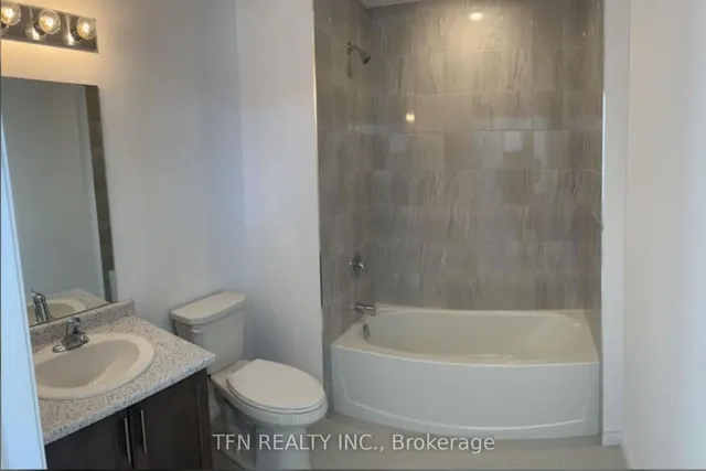 Additional image 20 of 460 Dundas St Unit 121