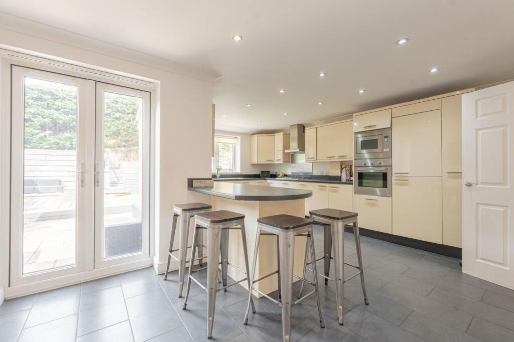 Additional image 8 of Prudden Close, Walkwood, Redditch