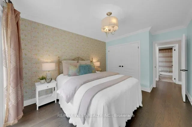 Additional image 25 of 151 Brahms Ave