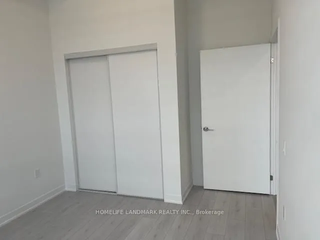 Additional image 21 of 395 Dundas St Unit 216