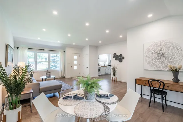 Additional image 13 of 70 Flamboro St