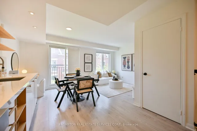 Additional image 12 of 18 Laidlaw St Unit 1030