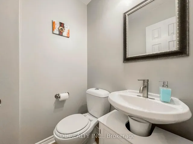 Additional image 43 of 126 Weir Cres