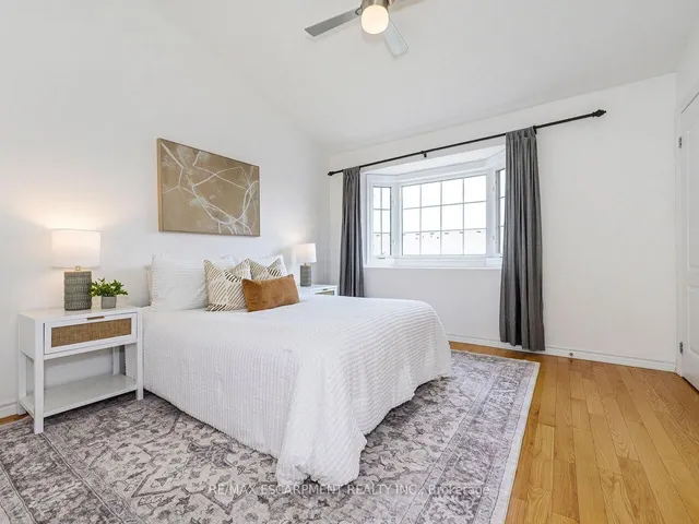 Additional image 21 of 5080 Fairview St Unit 15