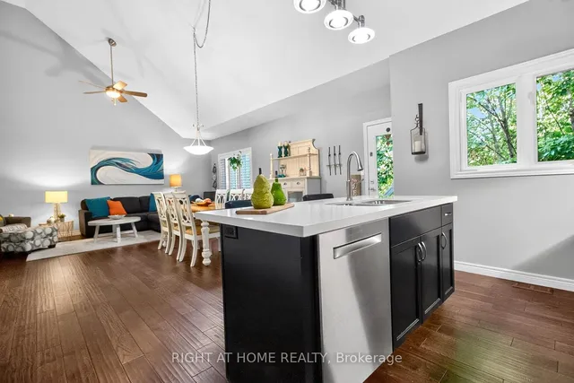 Additional image 12 of 18 Rolling Lane