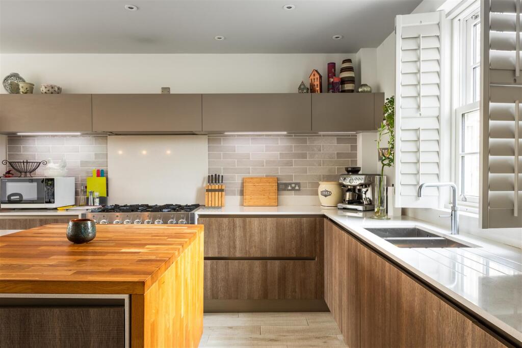 Additional image 4 of Kingweston Road, Butleigh, Glastonbury