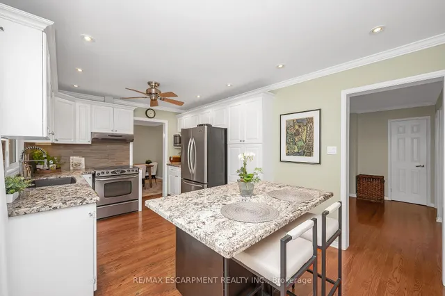 Additional image 13 of 1355 Edgeware Rd