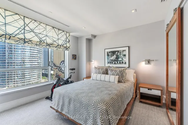 Additional image 30 of 211 Queens Quay Unit 1201