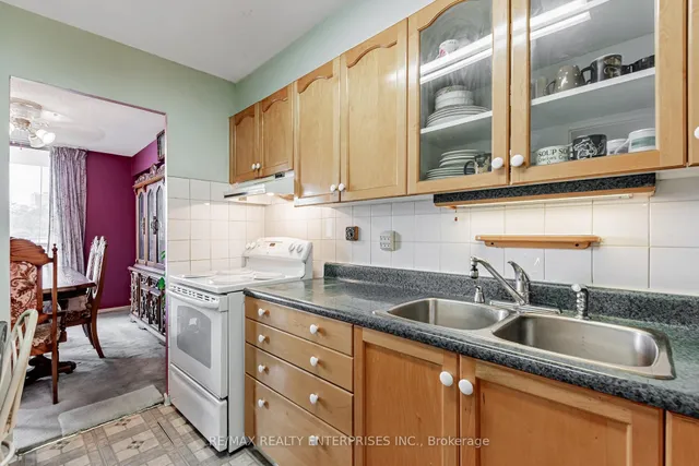 Additional image 12 of 1 Massey Sq Unit 308