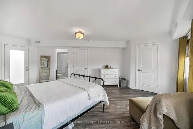 Additional image 27 of 23 Echovalley Dr Unit 12