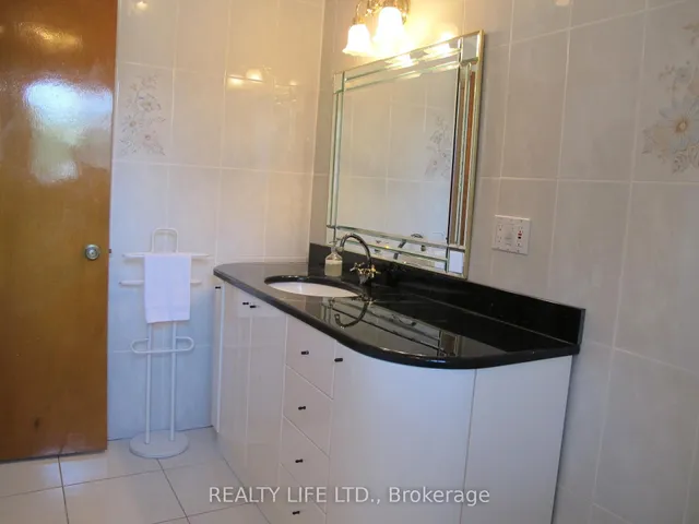 Additional image 24 of 4 Rosalie Ave