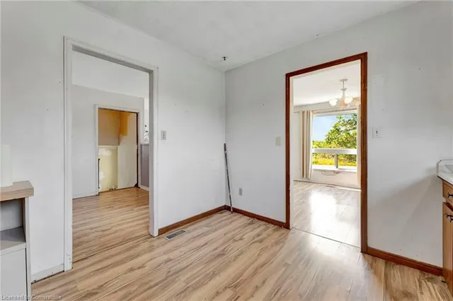 Additional image 15 of 2084 6th Concession Rd