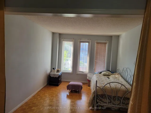 Additional image 38 of 164 Cinrickbar Dr