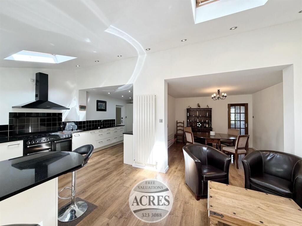 Additional image 3 of Thornhill Park, Streetly