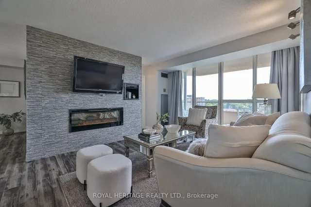 Additional image 14 of 10 Torresdale Ave Unit 806