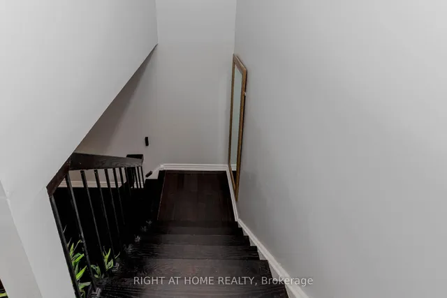 Additional image 23 of 17 Garden Ave