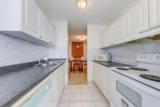 Additional image 13 of 4 Kings Cross Rd Unit 402