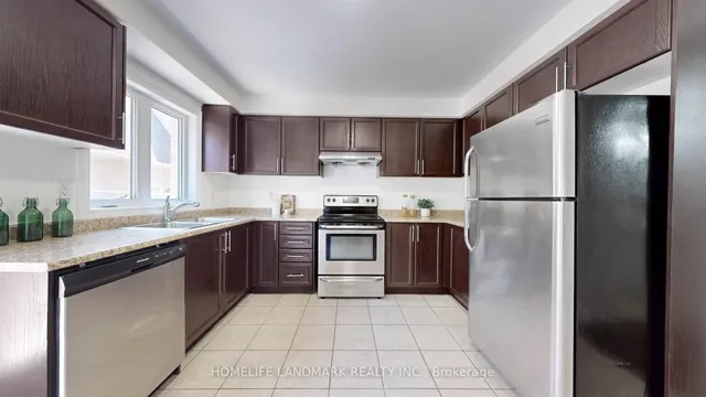 Additional image 11 of 7 Kawneer Terr