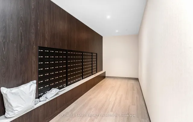 Additional image 38 of 8010 Derry Rd Unit 503