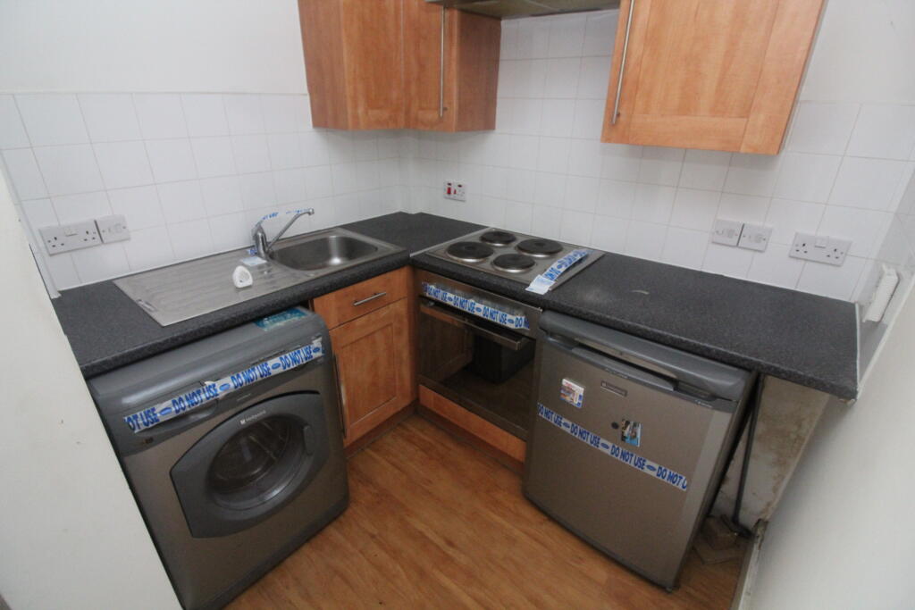 Additional image 8 of 114G Westgate, Burnley, Lancashire BB11 1SD