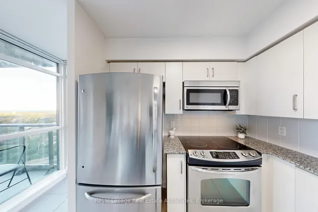 Additional image 21 of 215 Sherway Gardens Rd Unit 2202