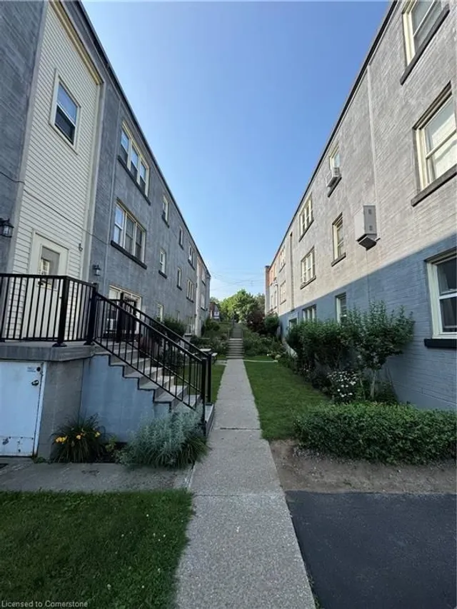 Additional image 20 of 1755 King St Unit 11