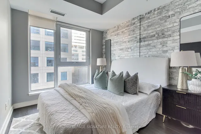 Additional image 27 of 199 Richmond St Unit 618