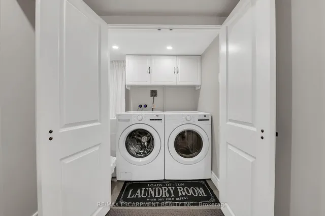 Additional image 34 of 15 Derby St Unit 4