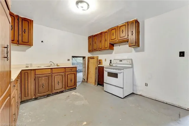 Additional image 28 of 2084 6th Concession Rd